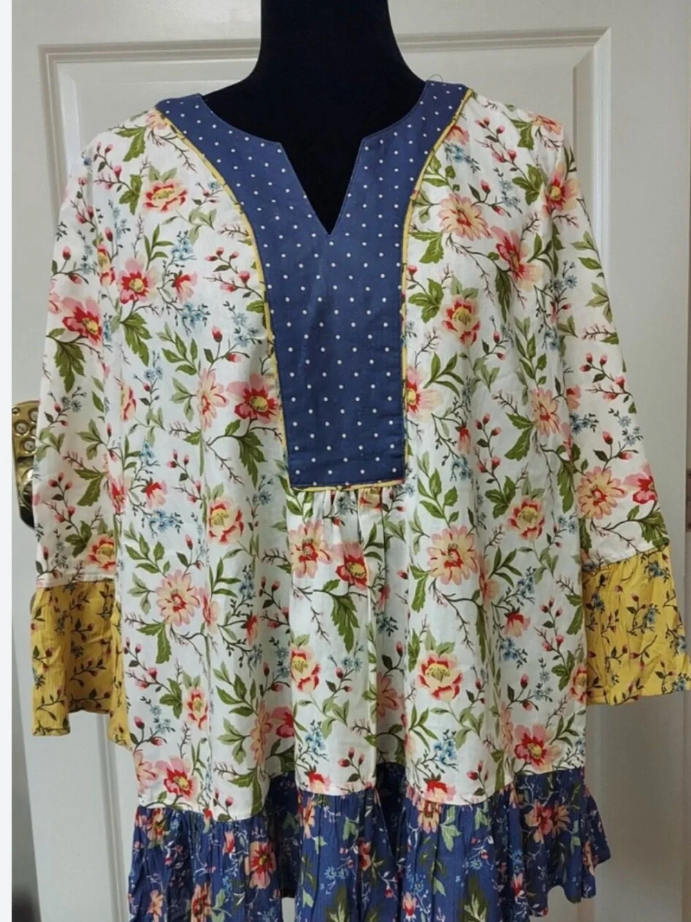 Coldwater Creek Multicolor Floral Blouse with Navy Background - Picture 1 of 6
